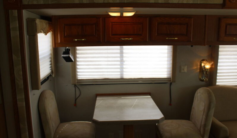 2003 Monaco Holiday Rambler Endeavor 38PST full