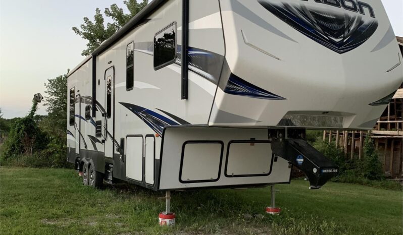 2016 KEYSTONE RV CO CARBON 297 full