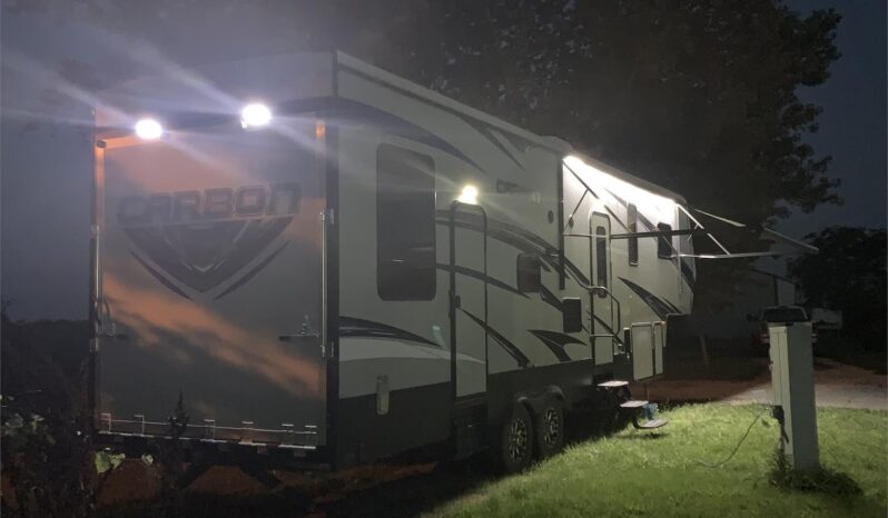 2016 KEYSTONE RV CO CARBON 297 full