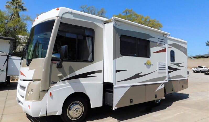 2008 Winnebago Itasca Sunova 26P full