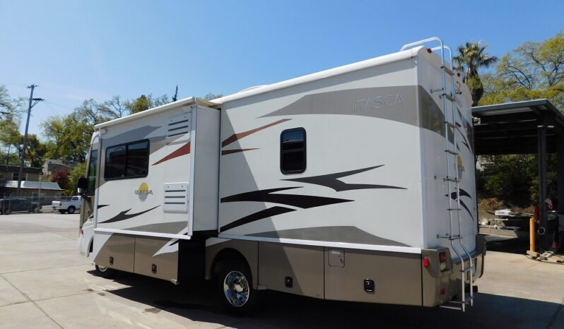 2008 Winnebago Itasca Sunova 26P full